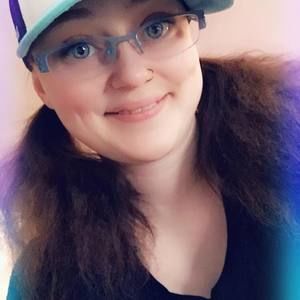 Meet your Posher, Abigail